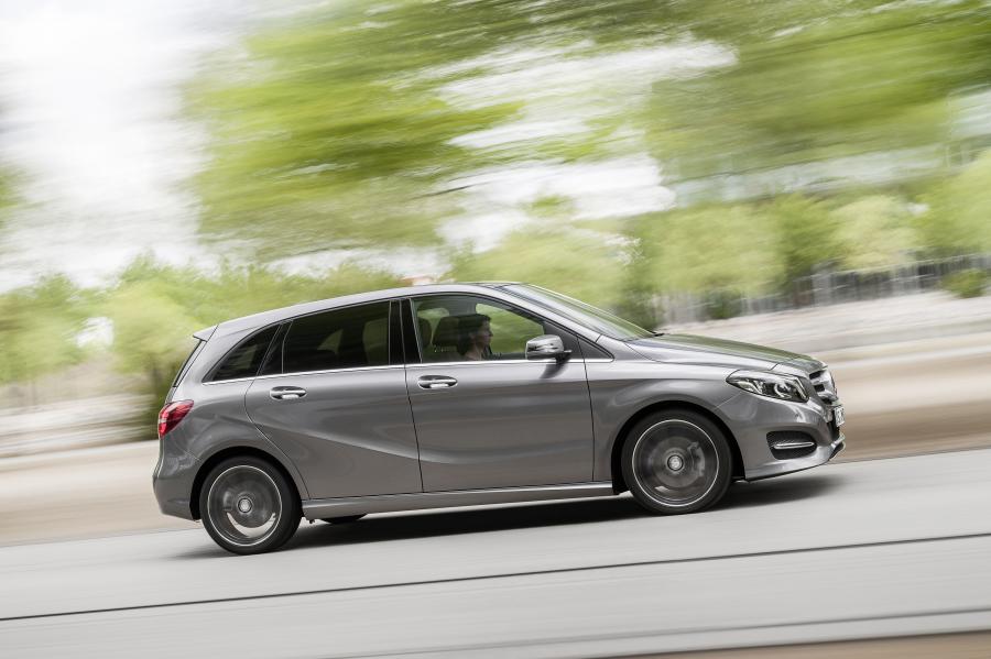  Mercedes-Benz B220 CDI 4Matic Urban Line 2014 года  (фото 10 из 16)